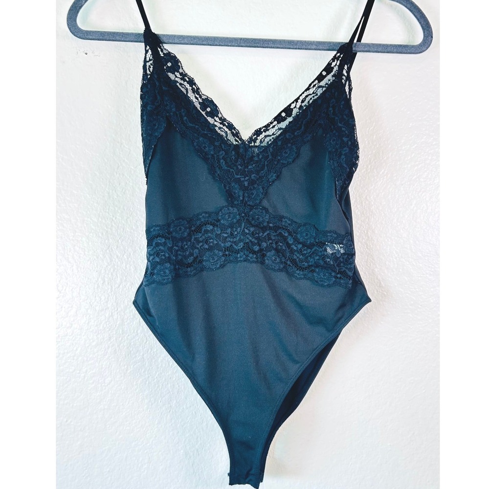 Zara 90s Y2K Black Lace Trim Bodysuit Vampy Whimsgoth Witchy V-Neck  SZ S